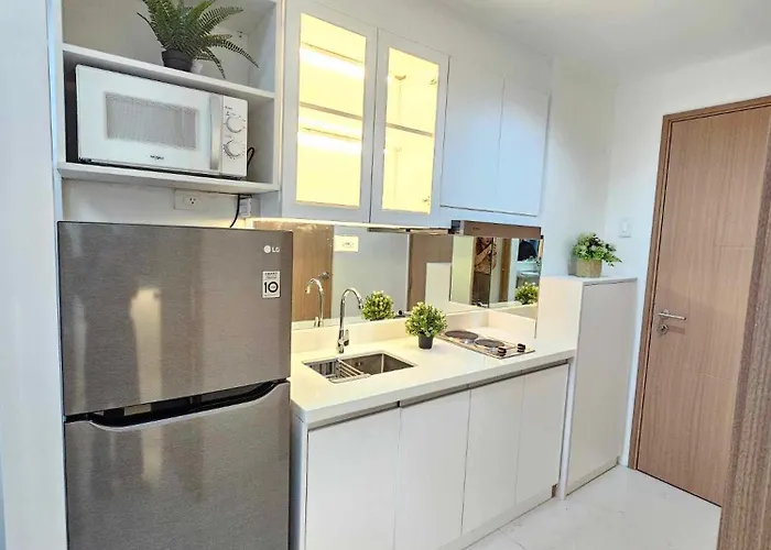 Shore 3 Tower 4 Amenity View Pasay